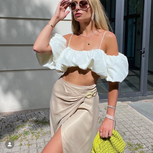 Zara voluminous top - Picture 3 of 16